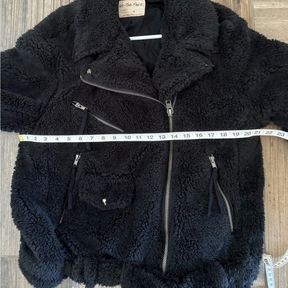 FREE PEOPLE So Cozy Slouchy Fleece Moto Jacket In Black size medium - Picture 11 of 11